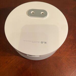 H2O USB Humidifier White Portable Air Moisturizer Skin Relief